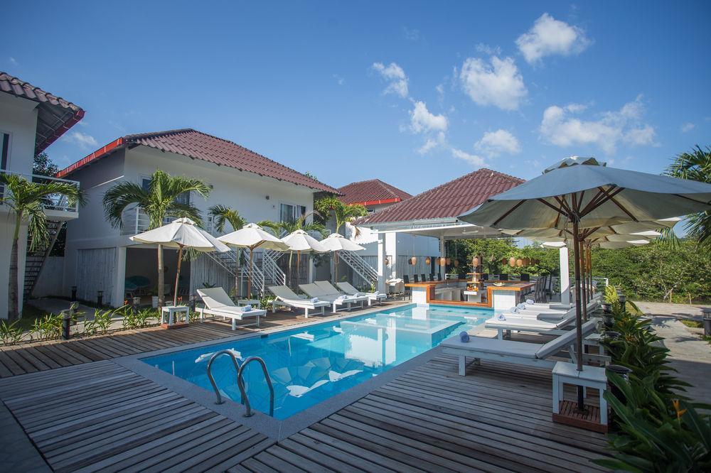 Golden River Resort 西哈努克 外观 照片