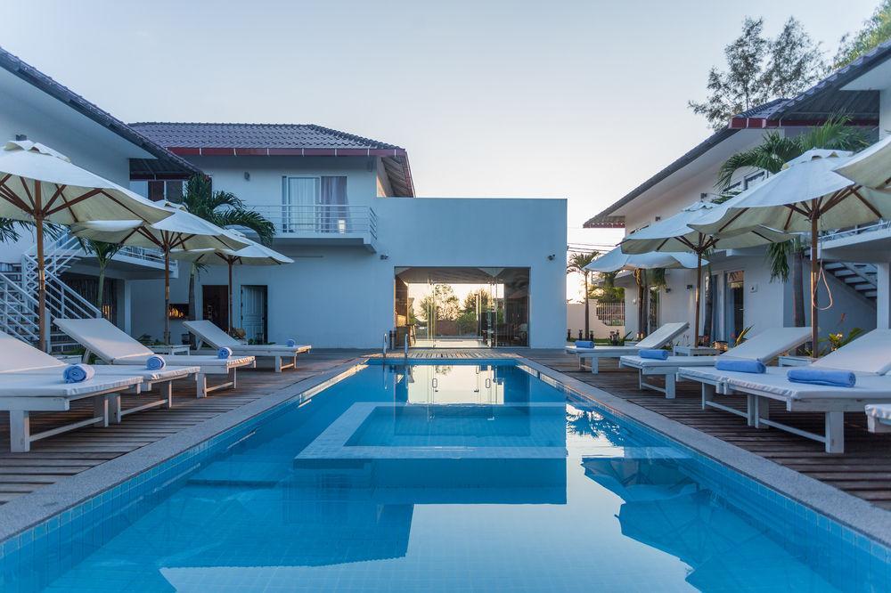 Golden River Resort 西哈努克 外观 照片